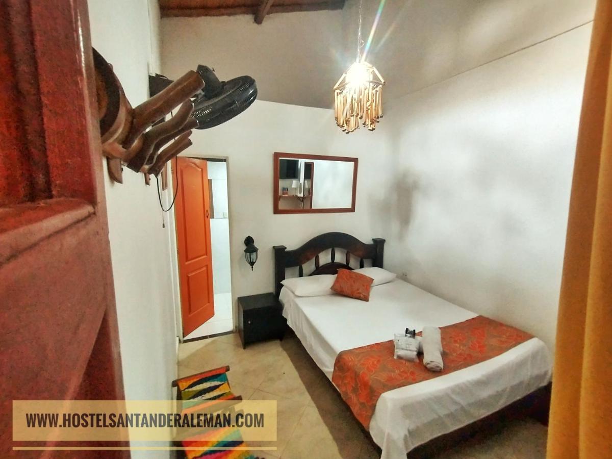 Santander Aleman Hostel San Gil Dış mekan fotoğraf