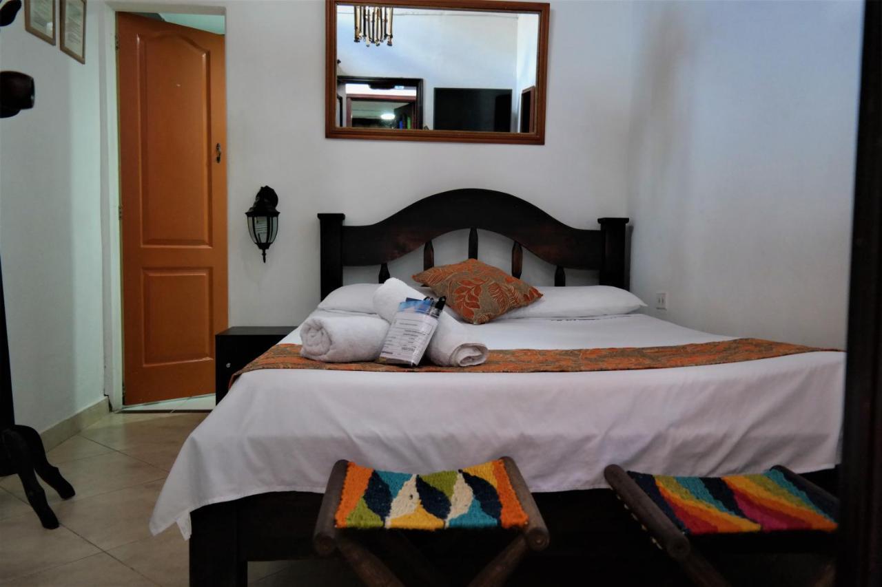 Santander Aleman Hostel San Gil Dış mekan fotoğraf