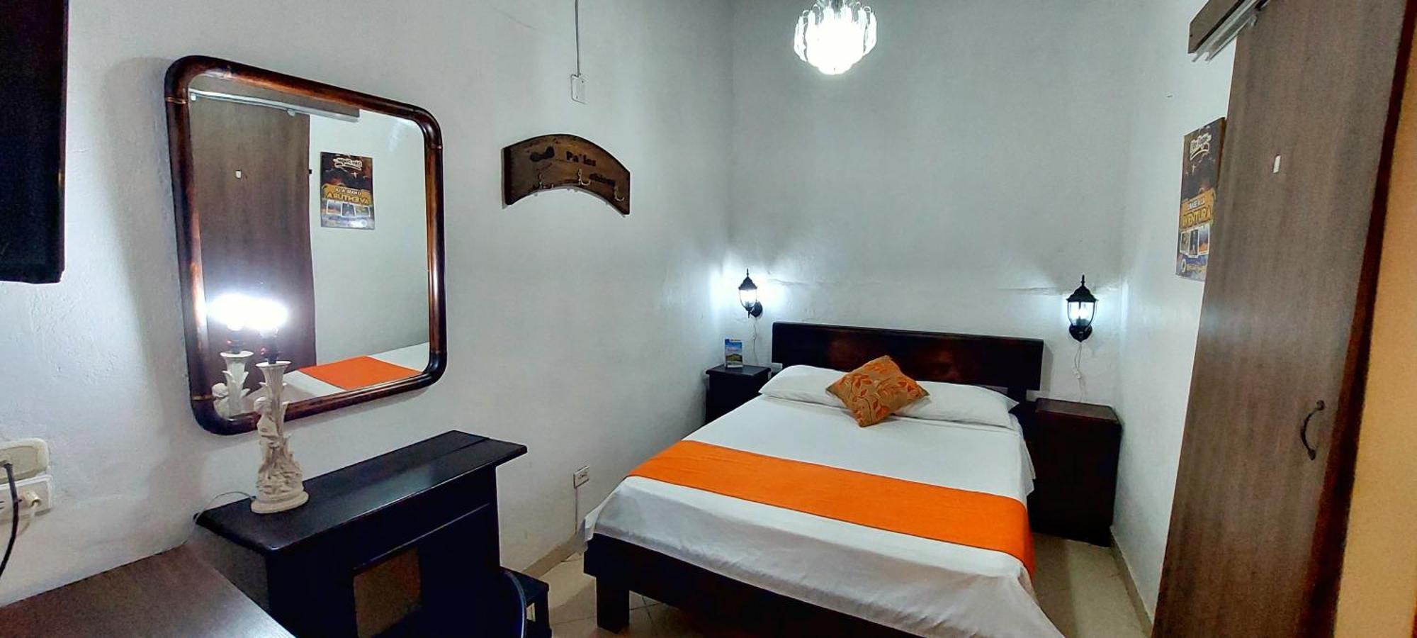Santander Aleman Hostel San Gil Dış mekan fotoğraf