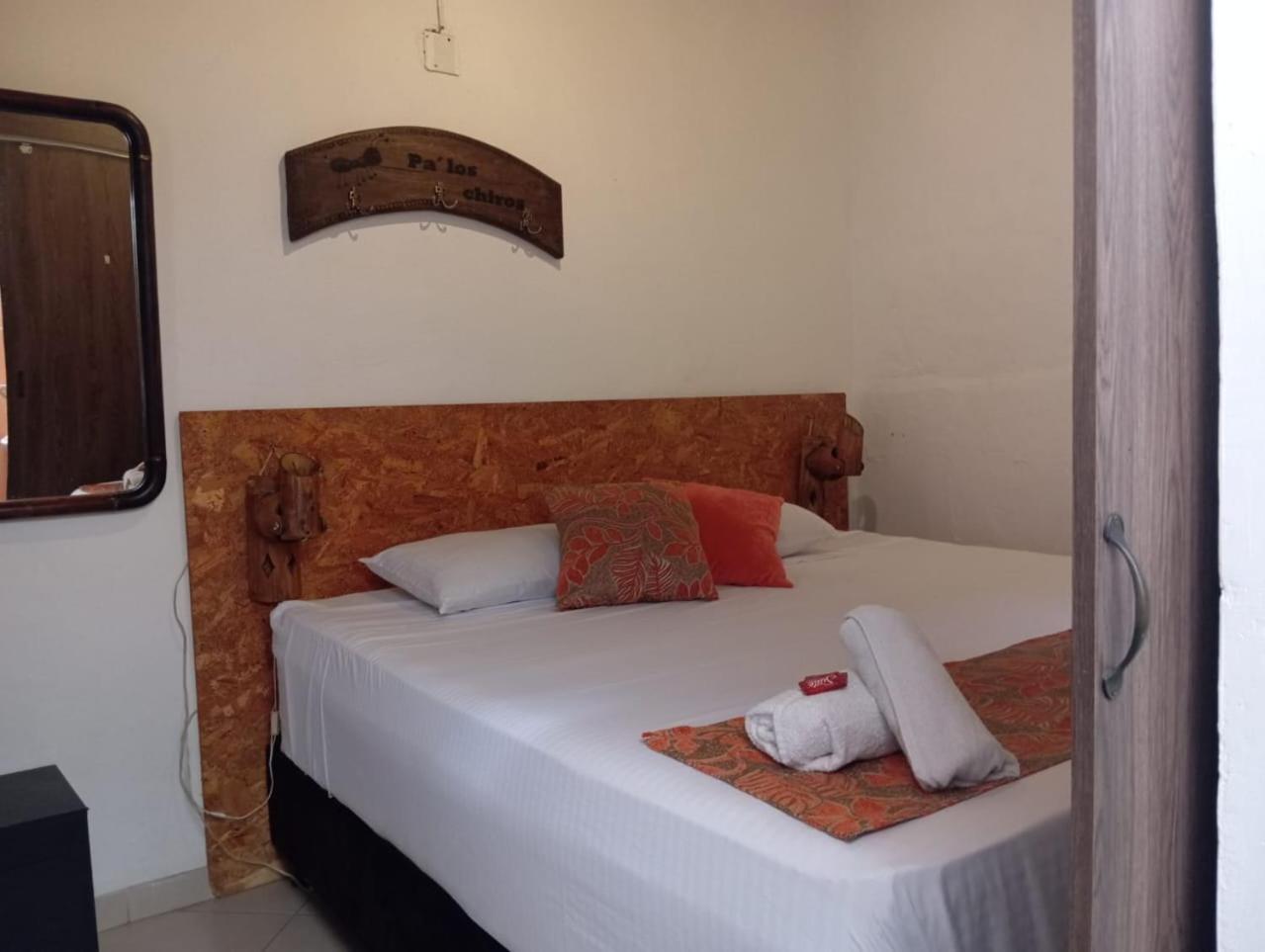 Santander Aleman Hostel San Gil Dış mekan fotoğraf