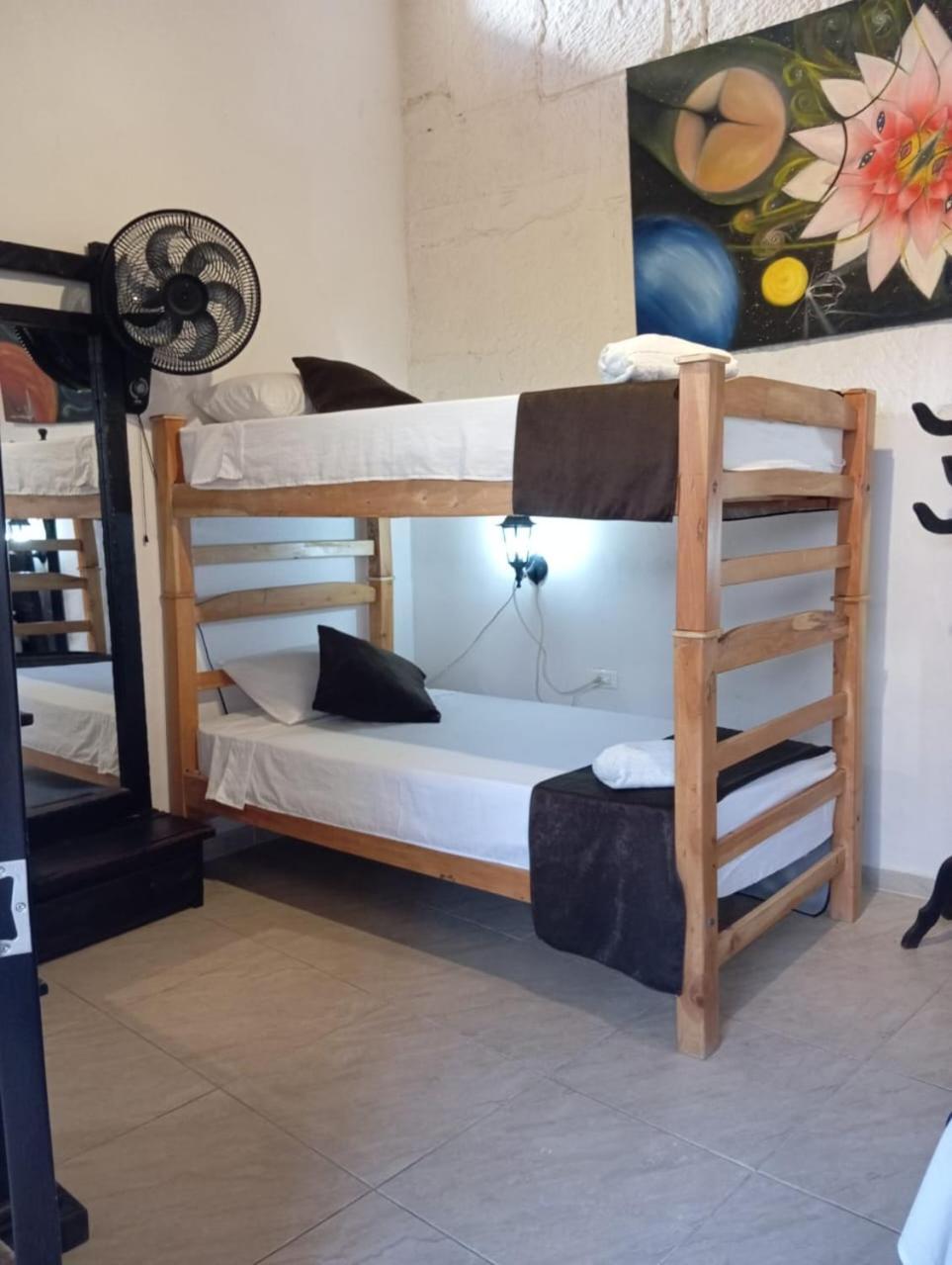 Santander Aleman Hostel San Gil Dış mekan fotoğraf